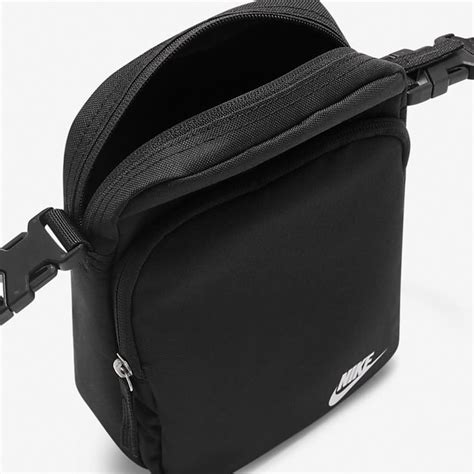 Amazon.com: Nike Heritage Crossbody Bag